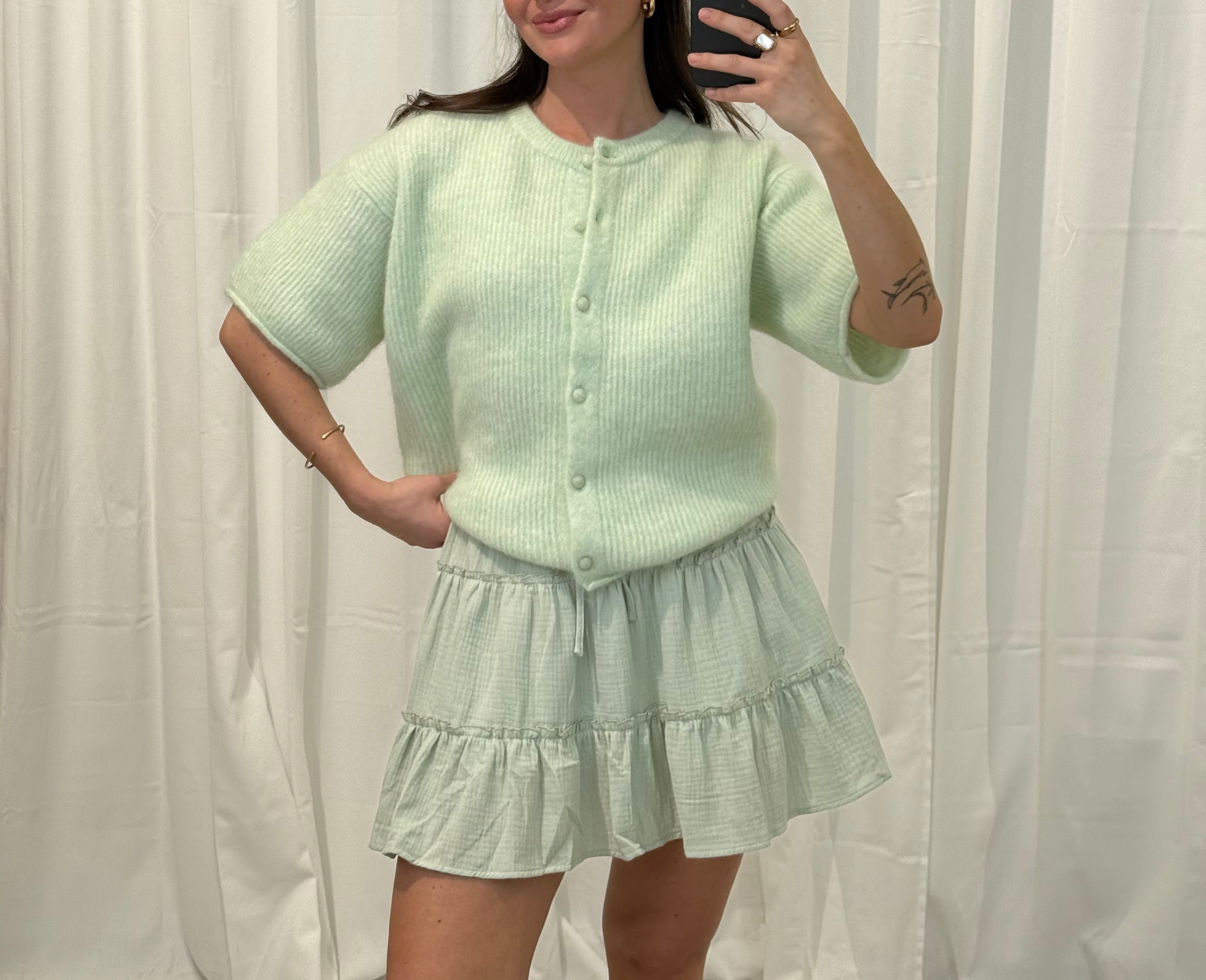 Short Knit Cardigan Mei