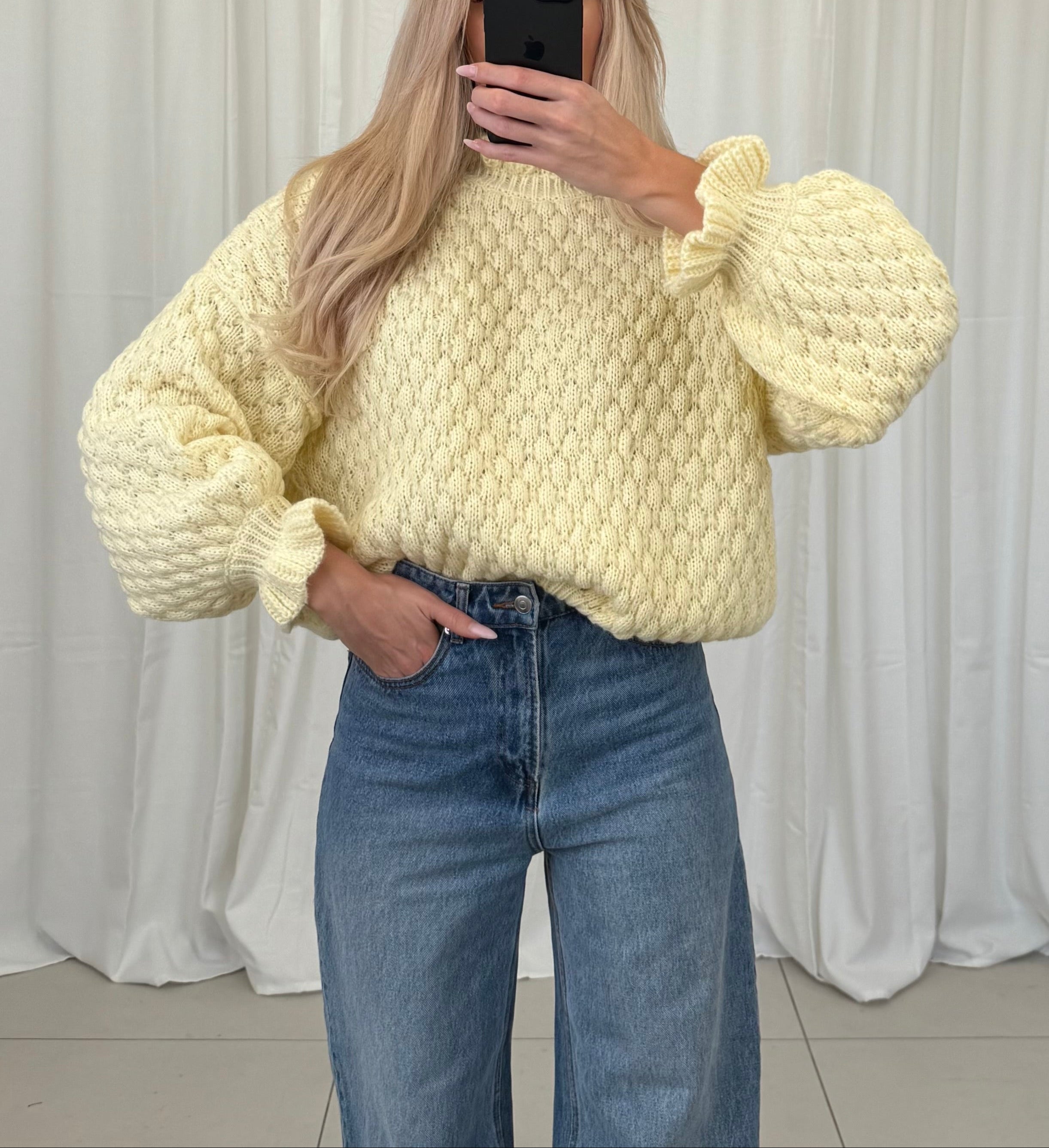 Fluffy Bubble Pullover Maya