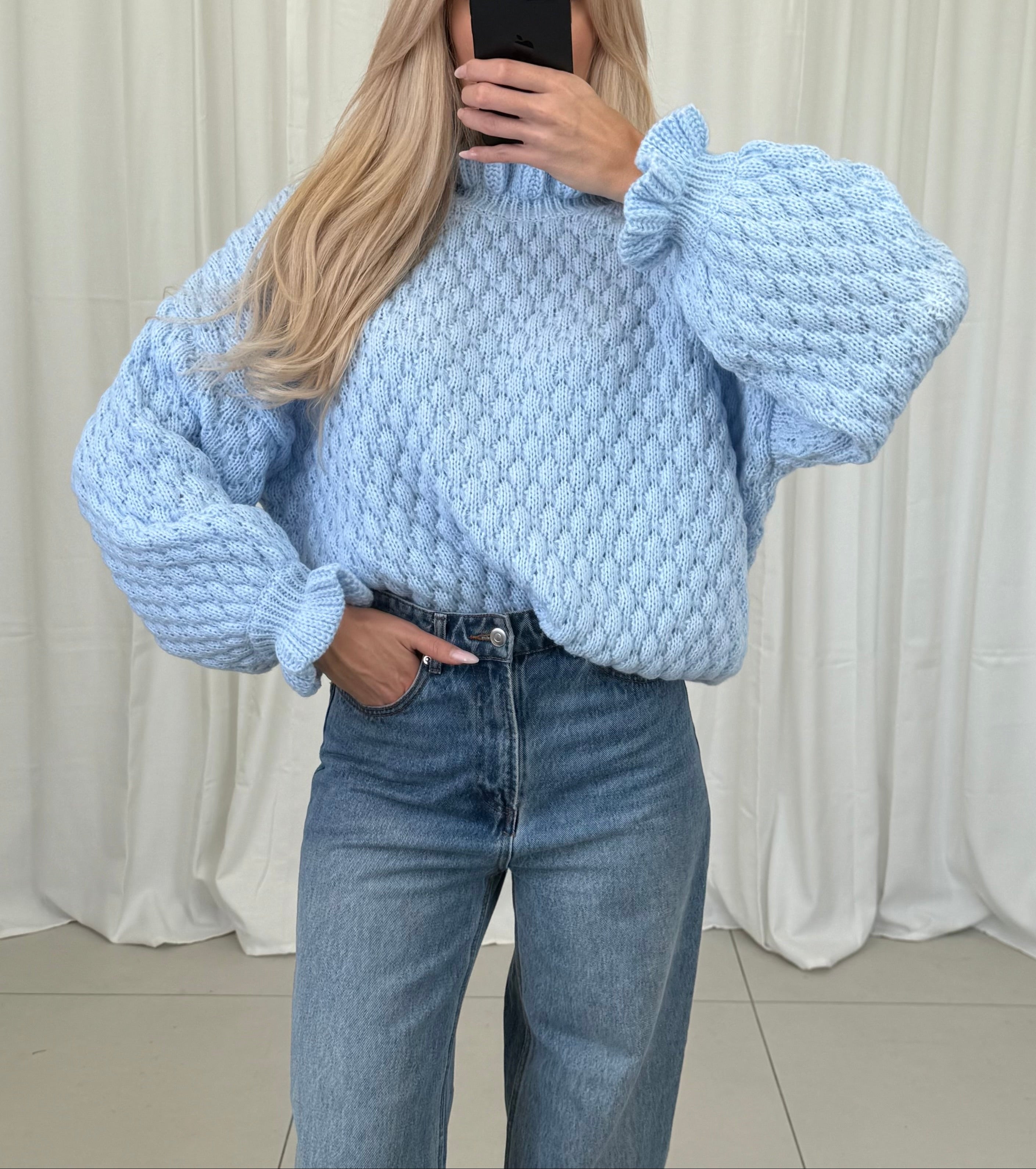Fluffy Bubble Pullover Maya